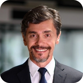 Steve Stathis Tzikakis
